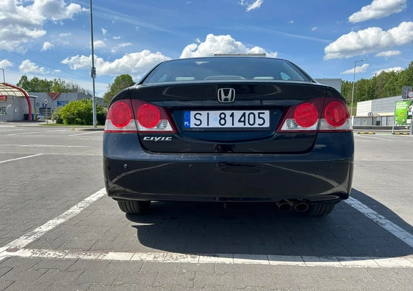 Honda Civic cena 17999 przebieg: 190000, rok produkcji 2007 z Stopnica małe 277